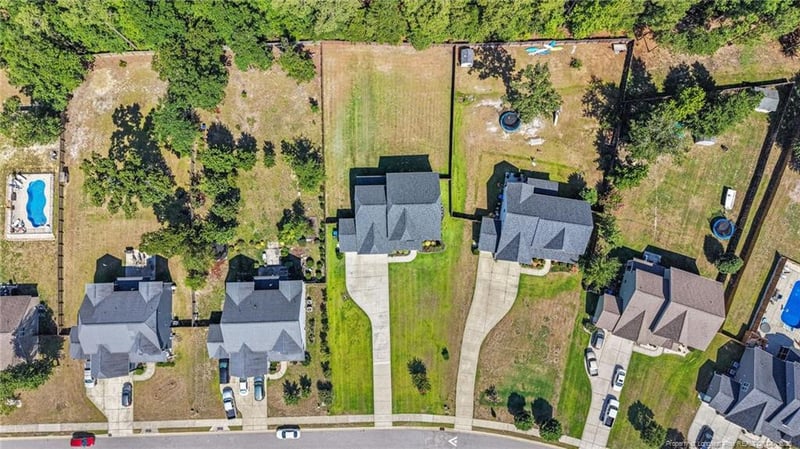 3324 Amour Dr, Fayetteville, NC 28306