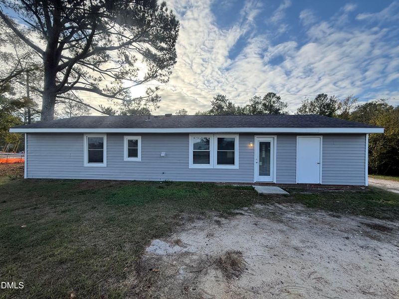 3328 Barwell Rd, Raleigh, NC 27610