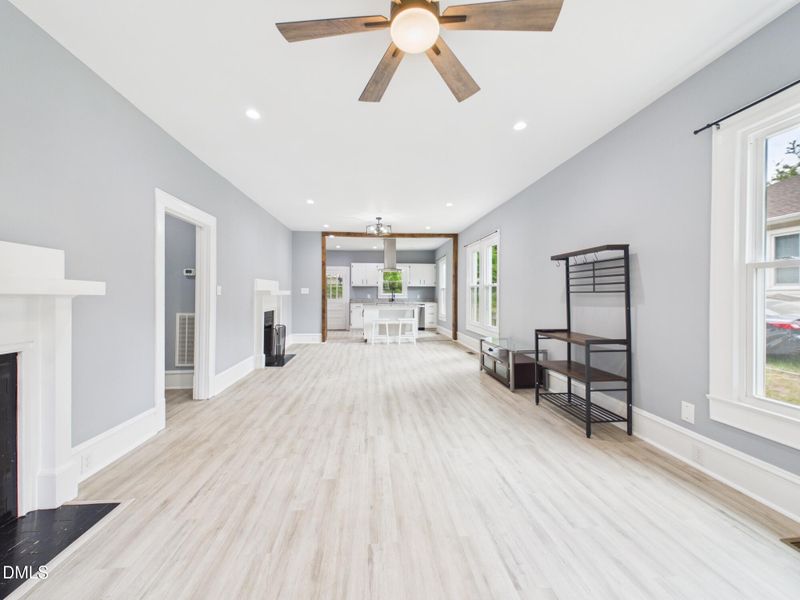 333 Albright Ave, Graham, NC 27253