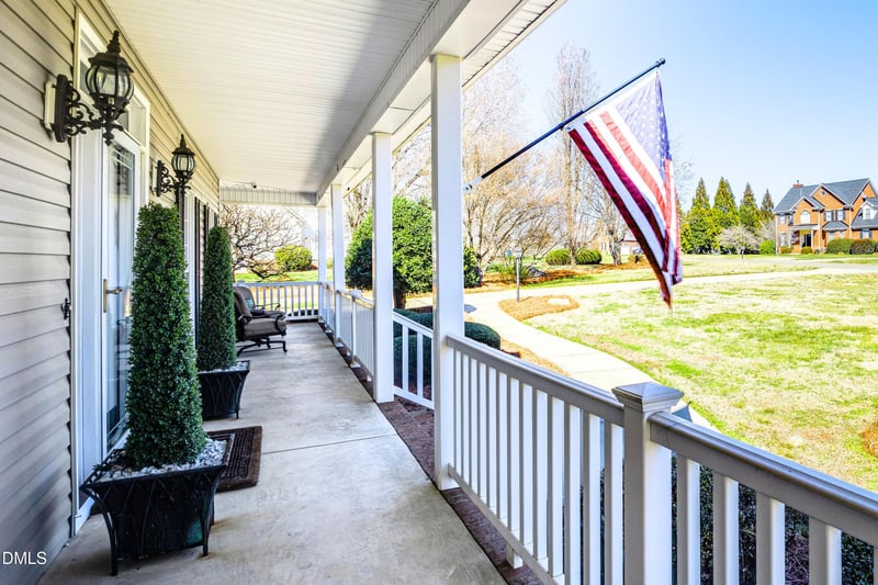 3337 Scarlet Oak Dr, Mebane, NC 27302