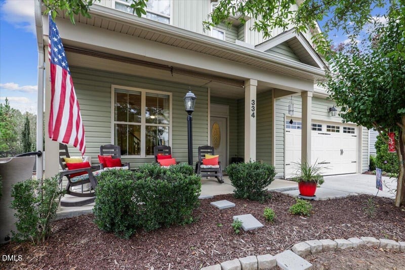 334 Naples Ln, Clayton, NC 27527