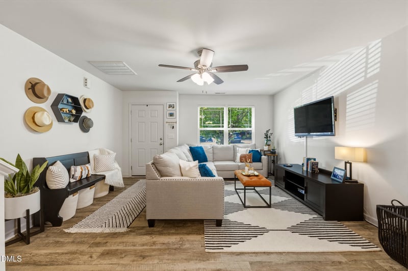 3340 Ivy Wood Ln, Durham, NC 27703