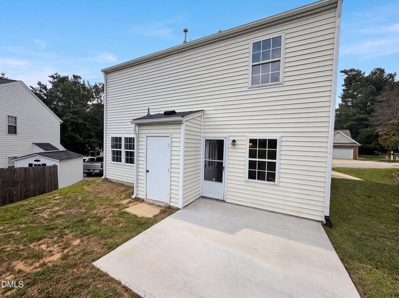 3358 Neptune Dr, Raleigh, NC 27604