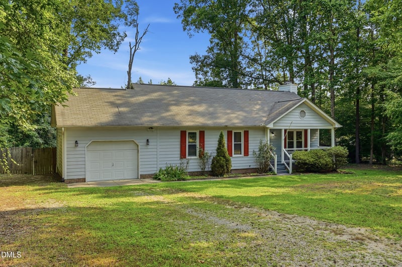 336 Thornwood Ln, Youngsville, NC 27596
