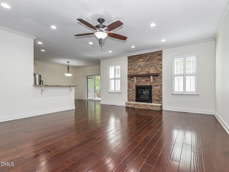 337 Shadowdale Ln, Rolesville, NC 27571