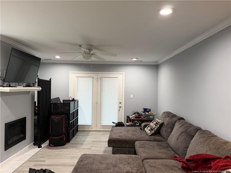 3374 Galleria Dr #1, Fayetteville, NC 28303