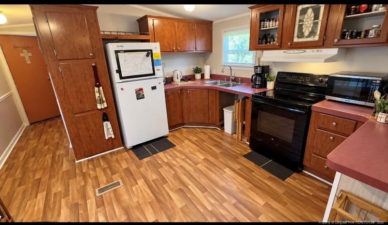 338 Pyrant Rd, Sanford, NC 27330