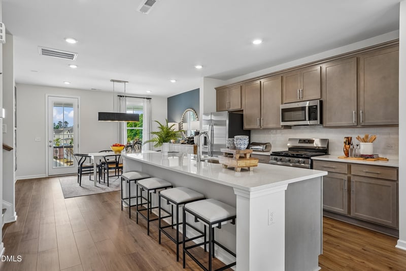 34 E Tiger Lily Trl #107, Clayton, NC 27527