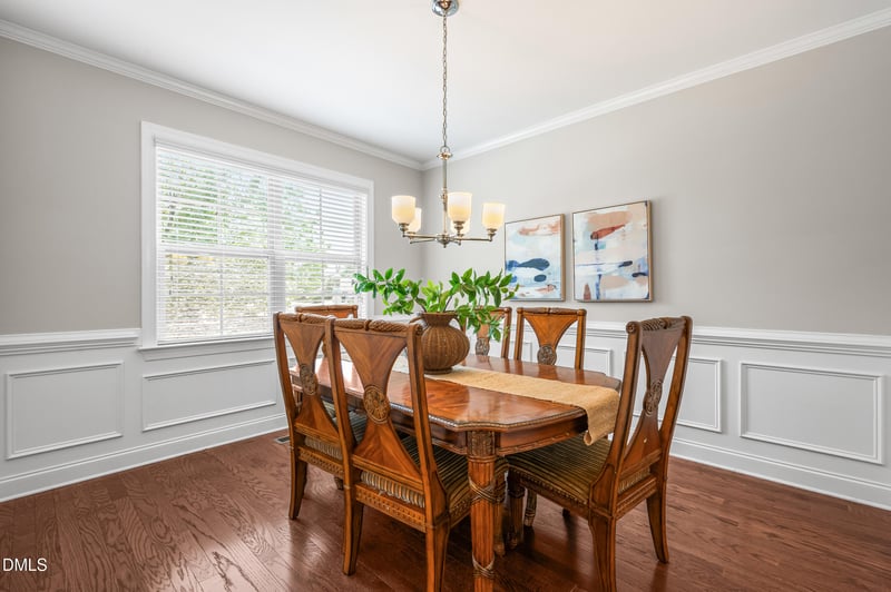 3401 Ogle Dr, Cary, NC 27518