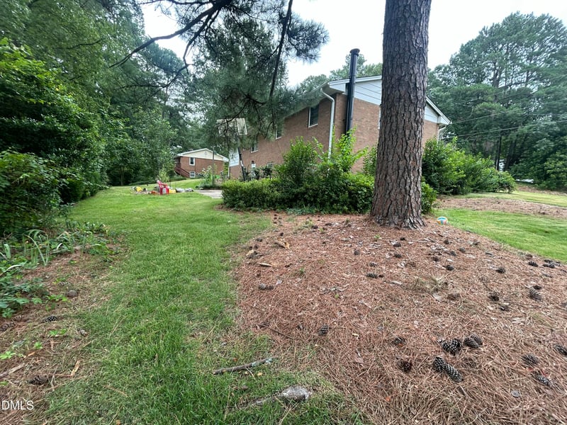 3401 Victor Pl, Raleigh, NC 27604
