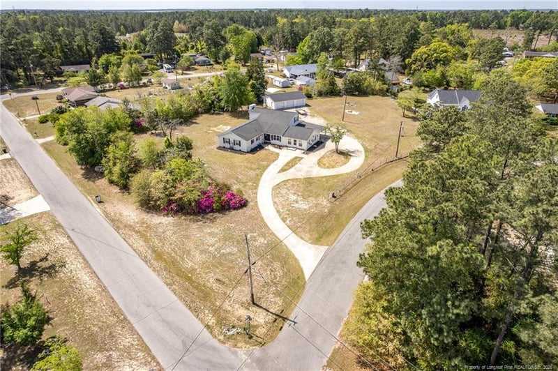 3402 Seven Mountain Dr, Fayetteville, NC 28306