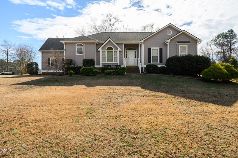 3405 Apple Meadow Dr, Fuquay Varina, NC 27526