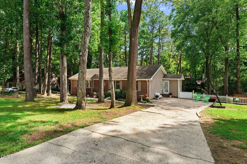 3405 Marietta Ct, Raleigh, NC 27612