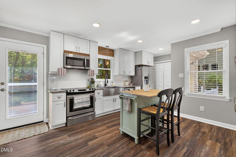 3405 Marietta Ct, Raleigh, NC 27612