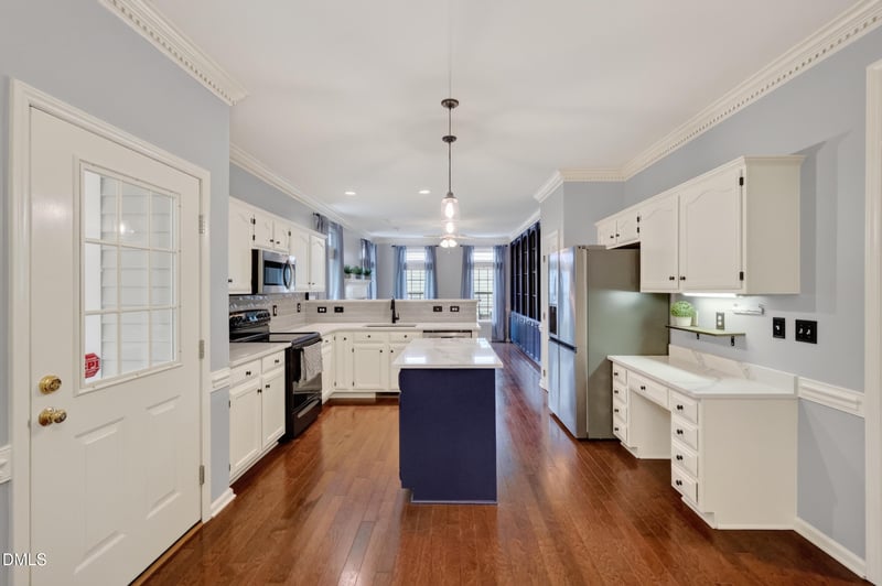 3408 Tunas St, Raleigh, NC 27616