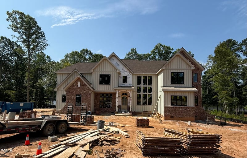 341 Mollie Meadow Dr, Zebulon, NC 27597