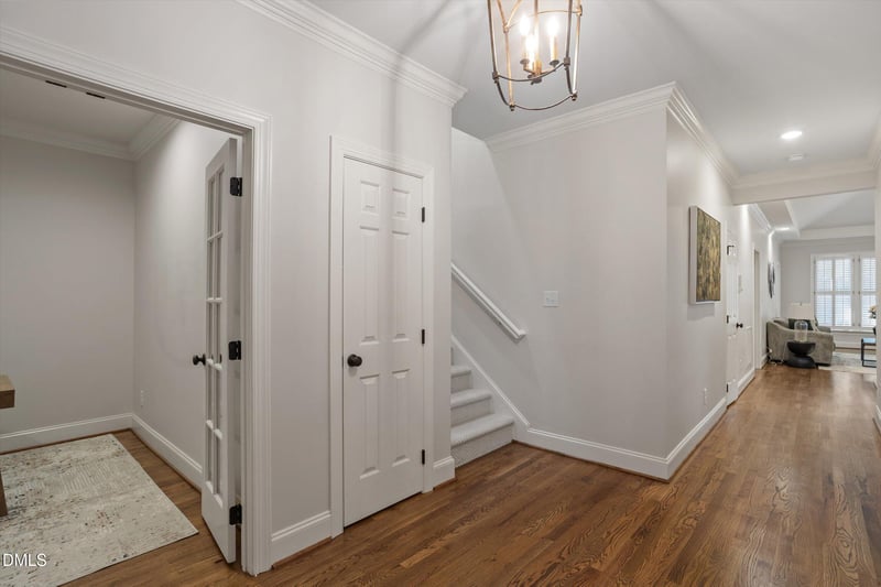 3417 Sir Colleton Ct, Raleigh, NC 27612