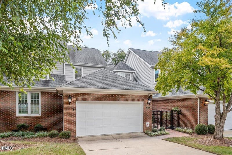 3417 Sir Colleton Ct, Raleigh, NC 27612
