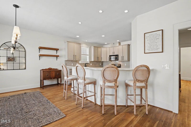 3426 Falls River Ave, Raleigh, NC 27614