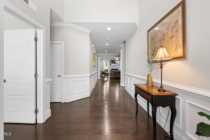 3432 S Pointe Dr, Apex, NC 27539