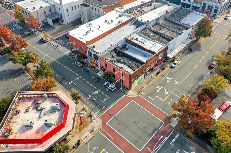 346 S Worth St, Burlington, NC 27215