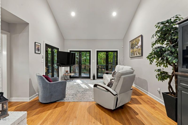3477 Castle Rock Farm Rd, Pittsboro, NC 27312