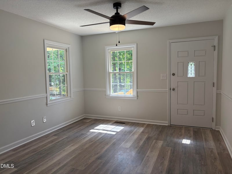 349 Strickland Hinton Rd, Zebulon, NC 27597