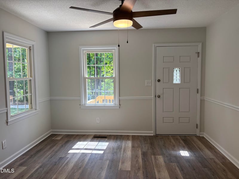 349 Strickland Hinton Rd, Zebulon, NC 27597