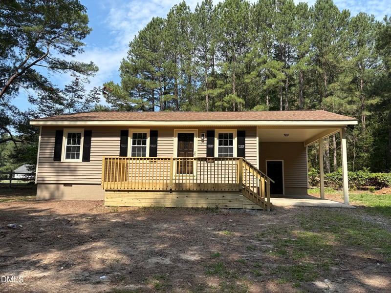 349 Strickland Hinton Rd, Zebulon, NC 27597