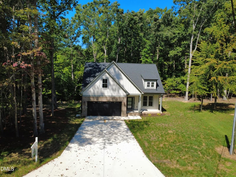 35 Eagle Dr, Durham, NC 27712