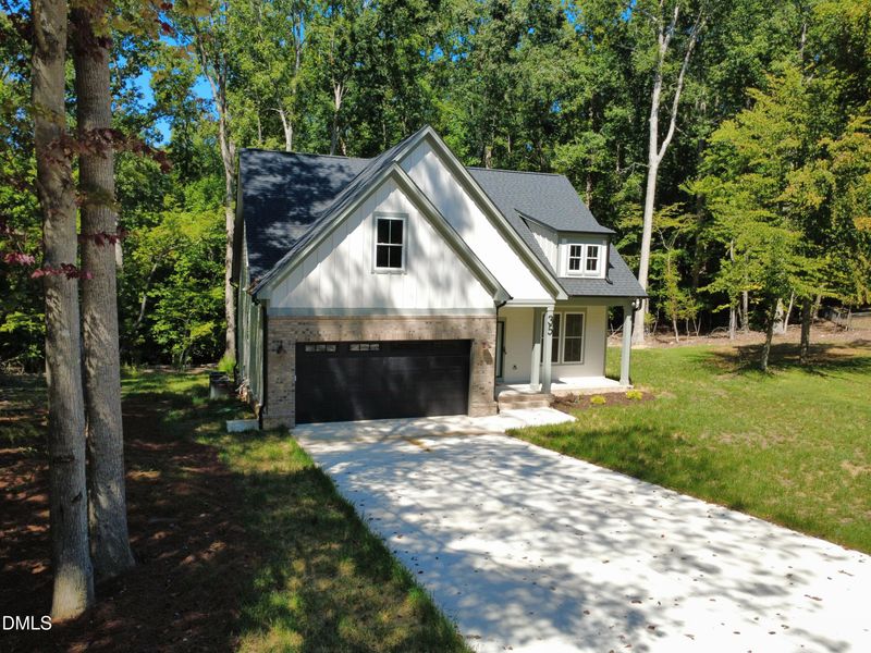 35 Eagle Dr, Durham, NC 27712