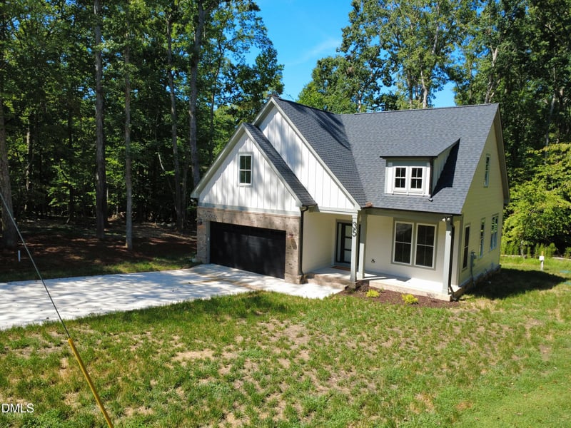 35 Eagle Dr, Durham, NC 27712