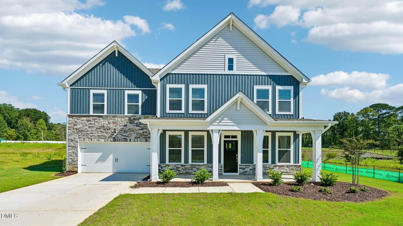 35 Pony Gallop Ln, Clayton, NC 27520