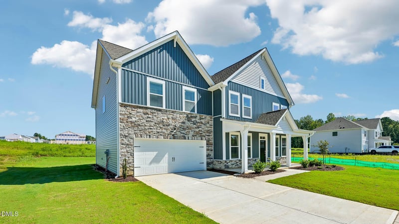 35 Pony Gallop Ln, Clayton, NC 27520