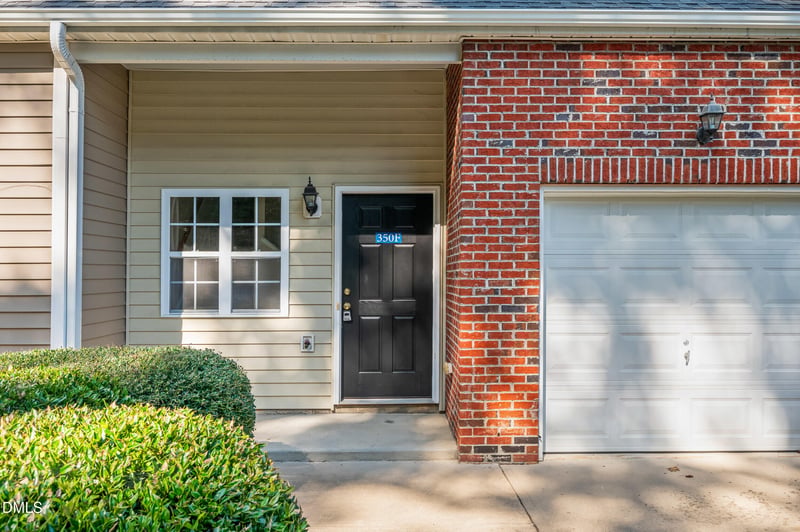 350 Plaza Dr #F, Chapel Hill, NC 27517