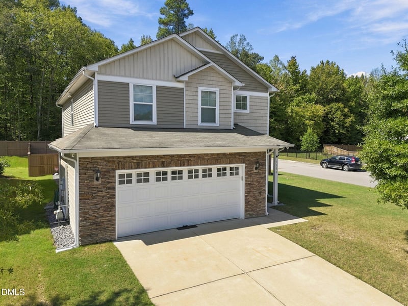 3500 Althorp Dr, Raleigh, NC 27616