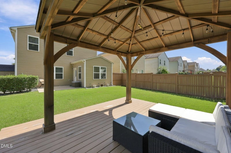 3500 Althorp Dr, Raleigh, NC 27616
