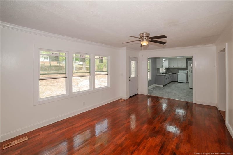 3502 Greenwood Dr, Fayetteville, NC 28311