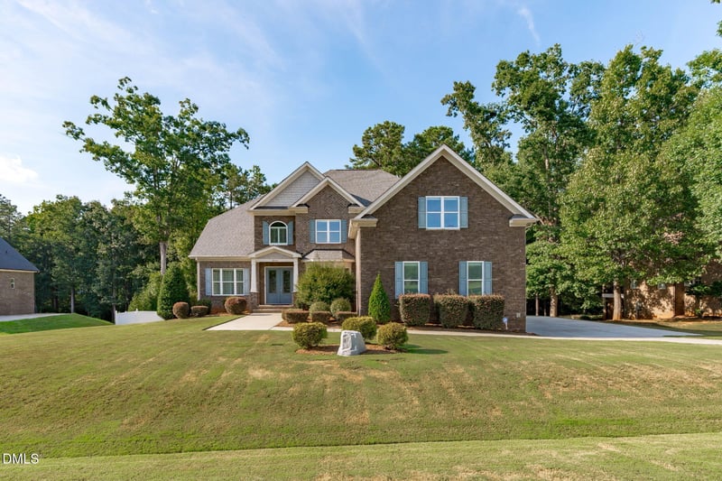 3504 Castelaine Cir, Apex, NC 27539
