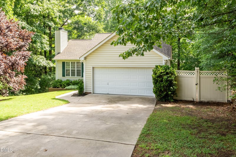 3508 Ribcowski Ct, Raleigh, NC 27616
