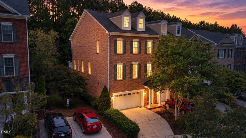 351 Bridgegate Dr, Cary, NC 27519