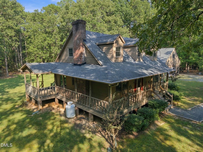 3511 Hawk Ridge Rd, Chapel Hill, NC 27516