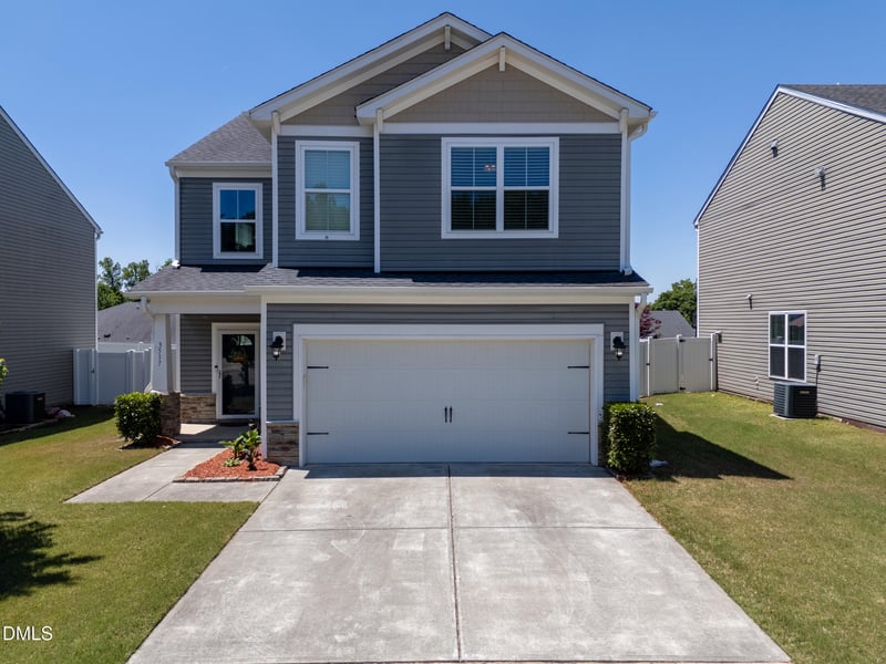 3517 Cashew Dr, Raleigh, NC 27616