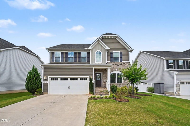 3518 Johnson Grant Dr, New Hill, NC 27562