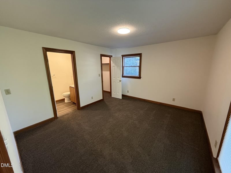 3520 Ivy Commons Dr #301, Raleigh, NC 27606