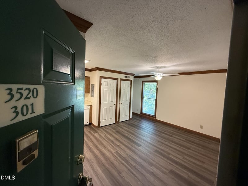 3520 Ivy Commons Dr #301, Raleigh, NC 27606
