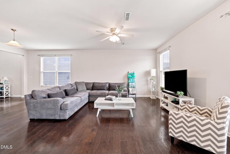 3520 Massey Ridge Ct, Raleigh, NC 27616