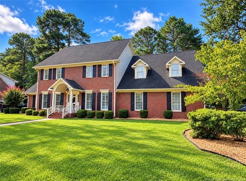 3525 Prestwick Dr, Fayetteville, NC 28303