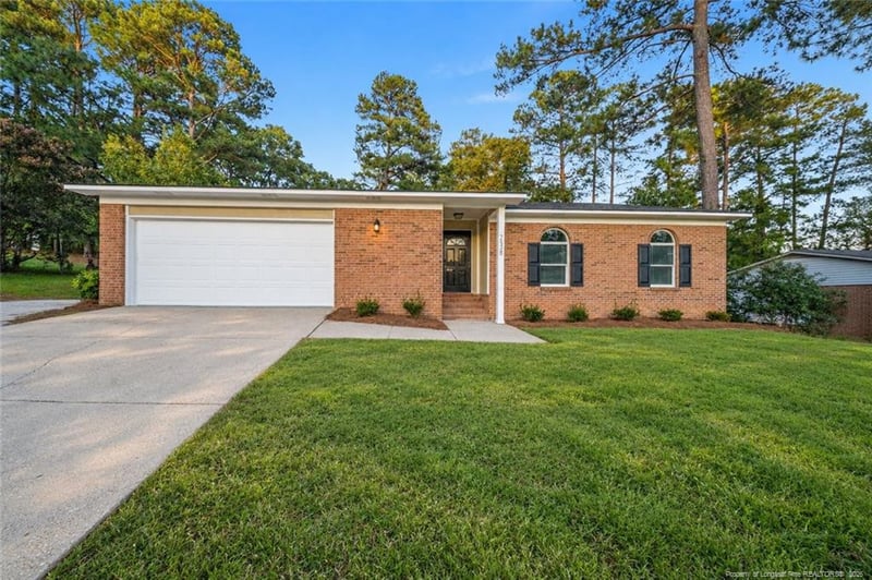 3538 Barron Way, Fayetteville, NC 28311