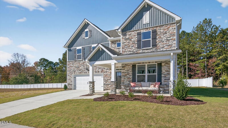 354 Swift Creek Farm Ln, Clayton, NC 27520